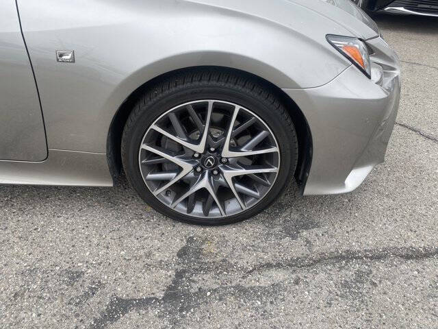 2016 Lexus RC 200t