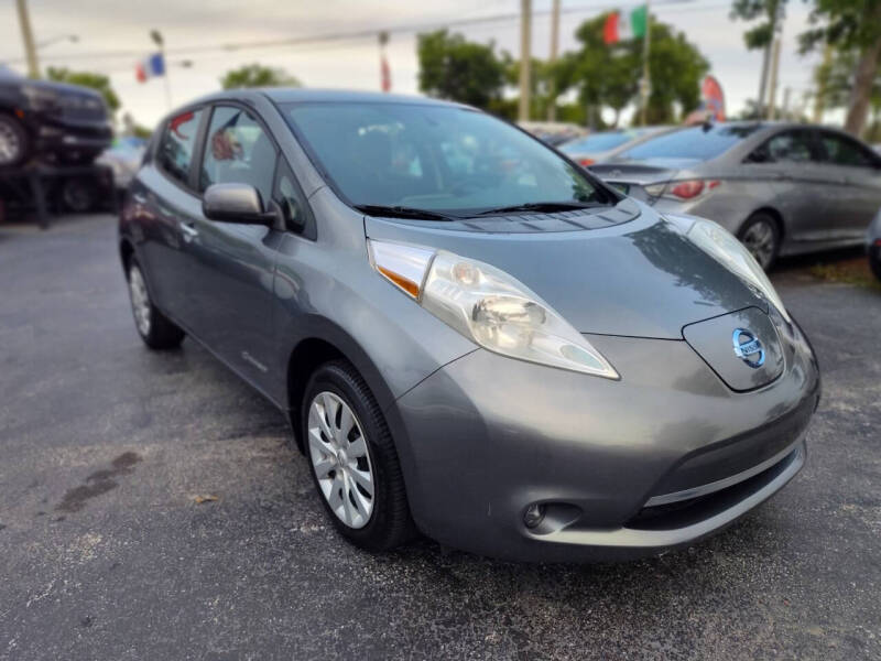 2015 Nissan LEAF S