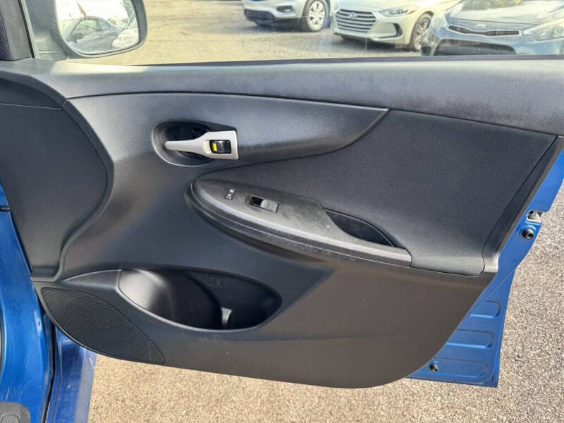 2009 Toyota Corolla S