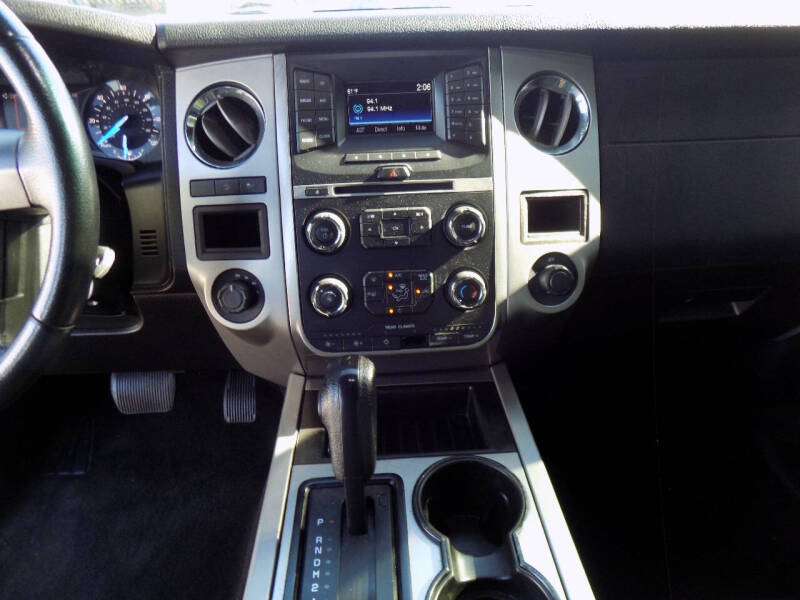 2017 Ford Expedition XLT