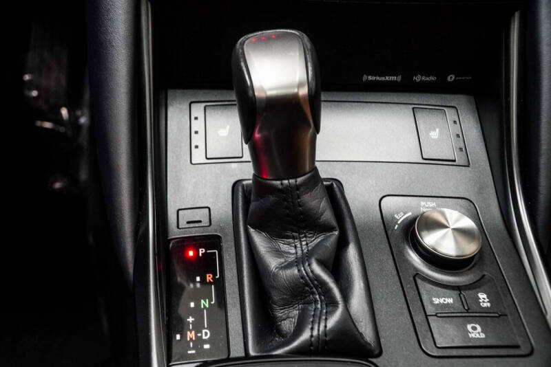 2024 Lexus IS 350 F SPORT Design