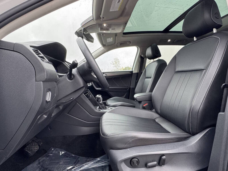 2022 Volkswagen Tiguan SE 4Motion