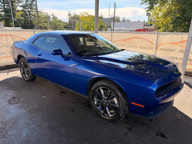 2021 Dodge Challenger SXT