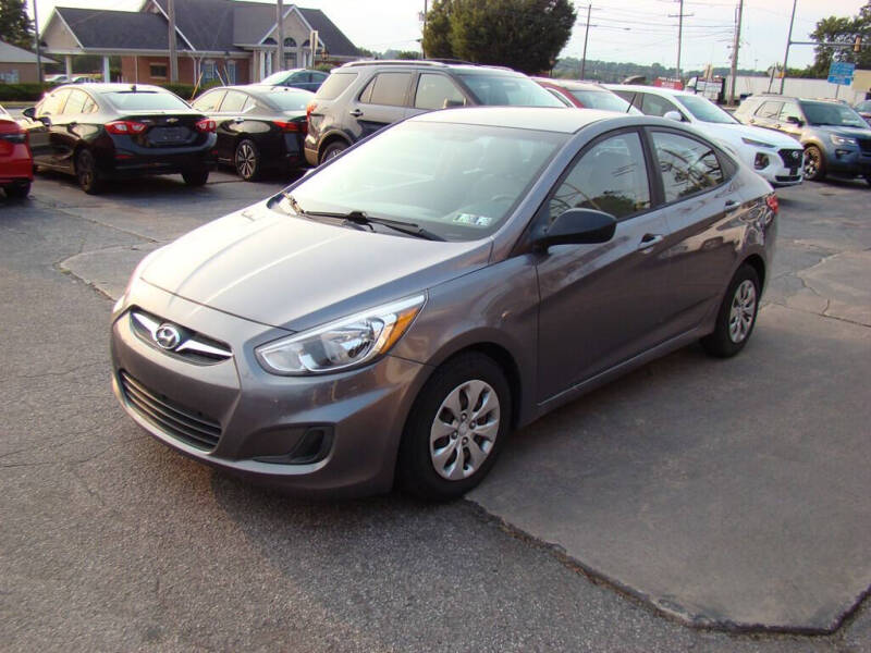 2017 Hyundai Accent SE
