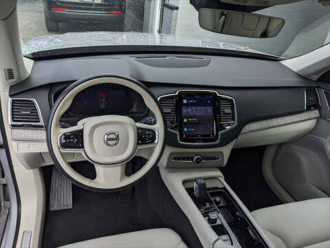 2023 Volvo XC90 B6 Plus Bright Theme 7P
