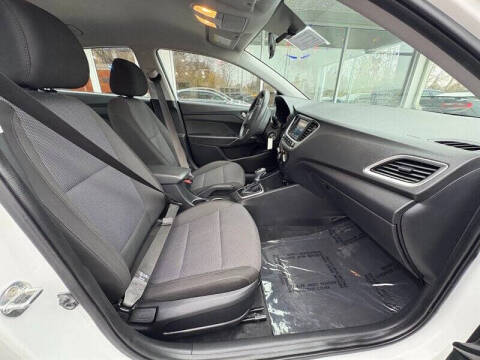 2022 Hyundai Accent SEL