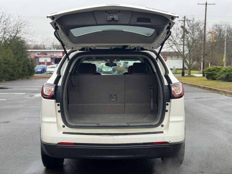 2013 Chevrolet Traverse LS