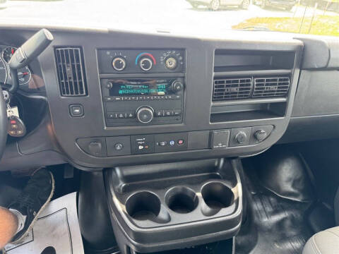2019 GMC Savana 2500