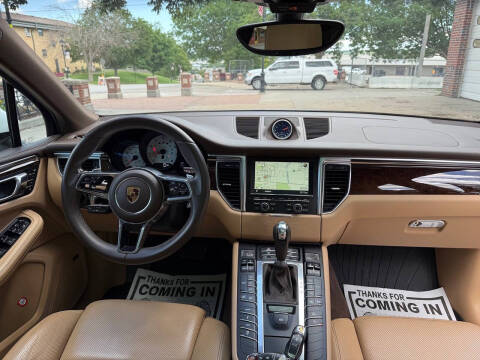 2016 Porsche Macan S