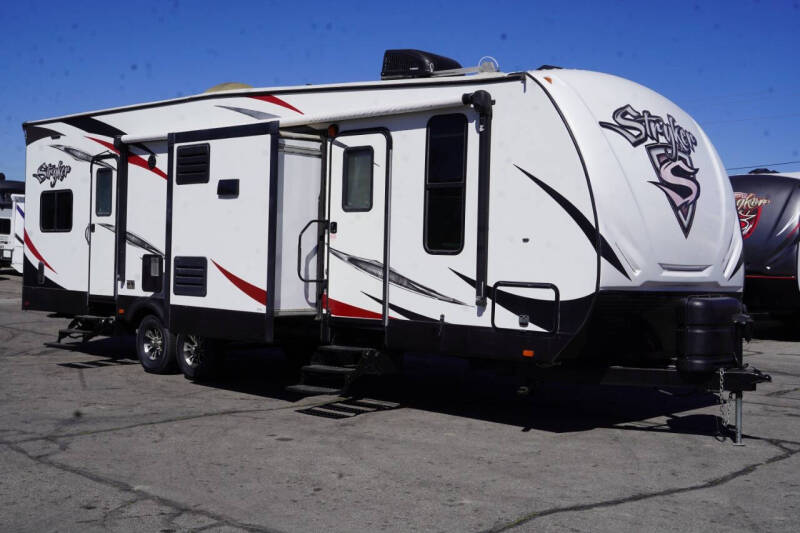 2017 Cruiser RV Stryker 3010