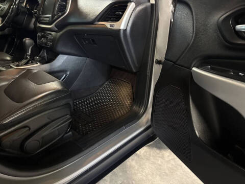 2018 Jeep Cherokee Latitude Plus