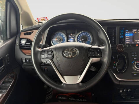 2017 Toyota Sienna