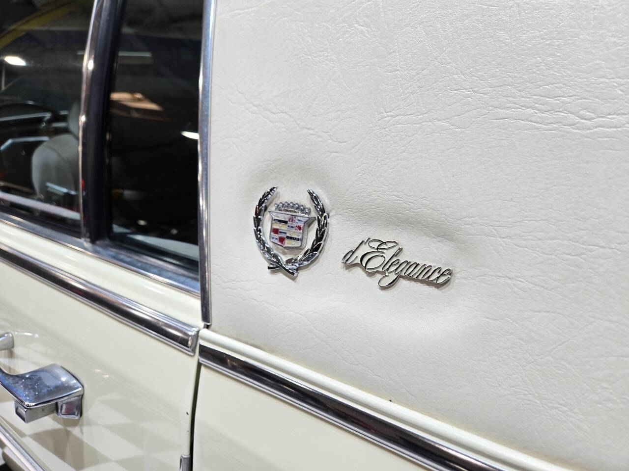 1981 Cadillac Fleetwood Brougham 4
