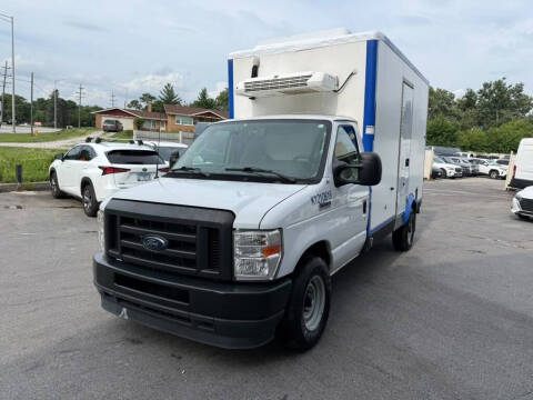 2024 Ford E-Series