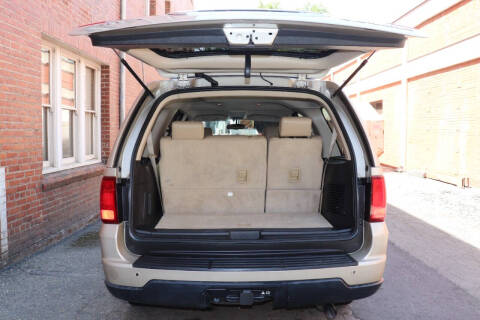 2006 Lincoln Navigator Luxury