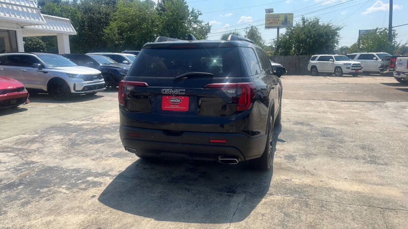 2021 GMC Acadia SLE