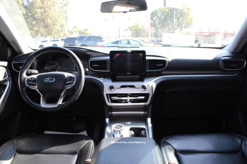 2021 Ford Explorer XLT