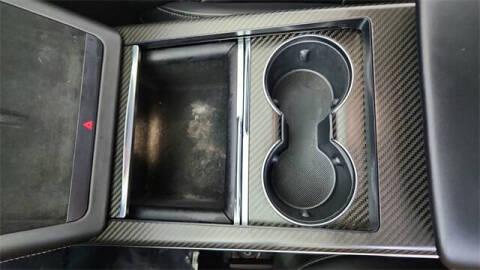 2023 Tesla Model S Plaid