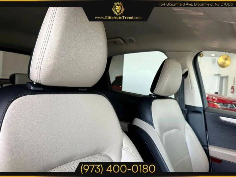 2020 Ford Escape SEL