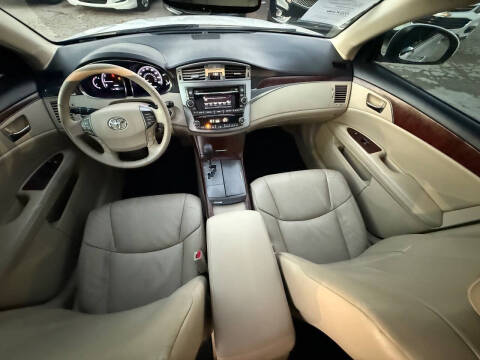 2011 Toyota Avalon Limited