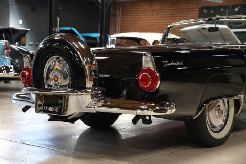 1956 Ford Thunderbird