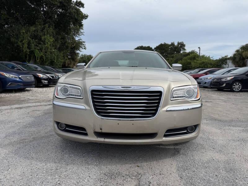 2012 Chrysler 300 Limited