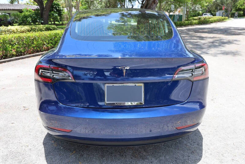 2019 Tesla Model 3 Standard Range Plus