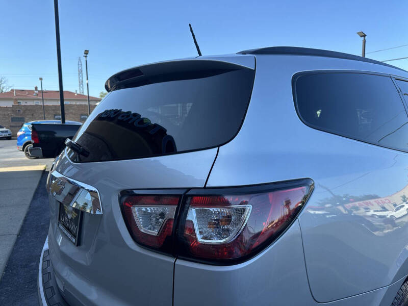 2017 Chevrolet Traverse LS