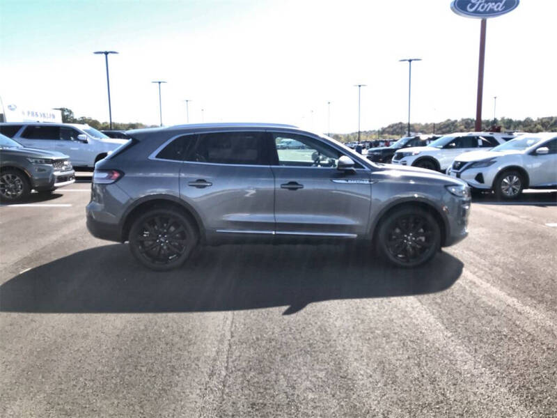 2021 Lincoln Nautilus Reserve