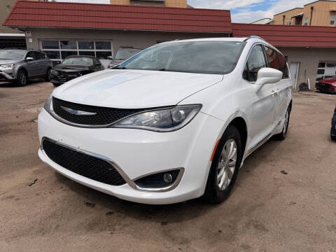2019 Chrysler Pacifica Touring L