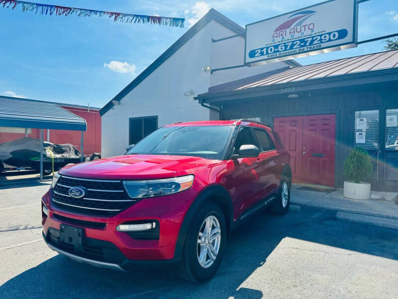 2020 Ford Explorer XLT's photo