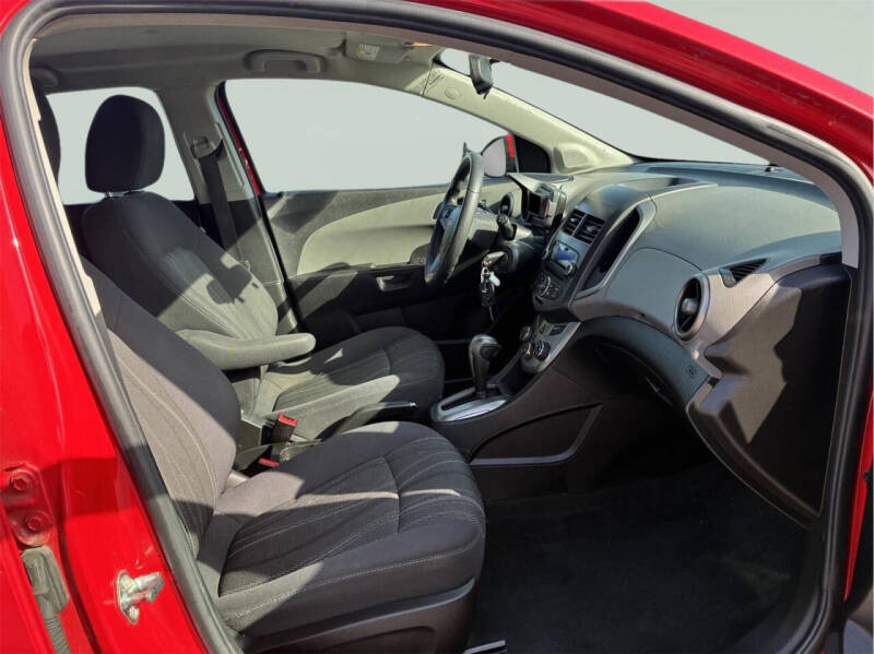 2015 Chevrolet Sonic LT Auto