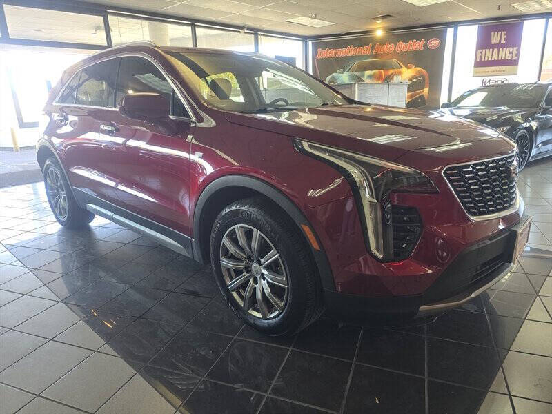 2019 Cadillac XT4 Premium Luxury