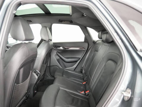 2016 Audi Q3 2.0T quattro Premium Plus