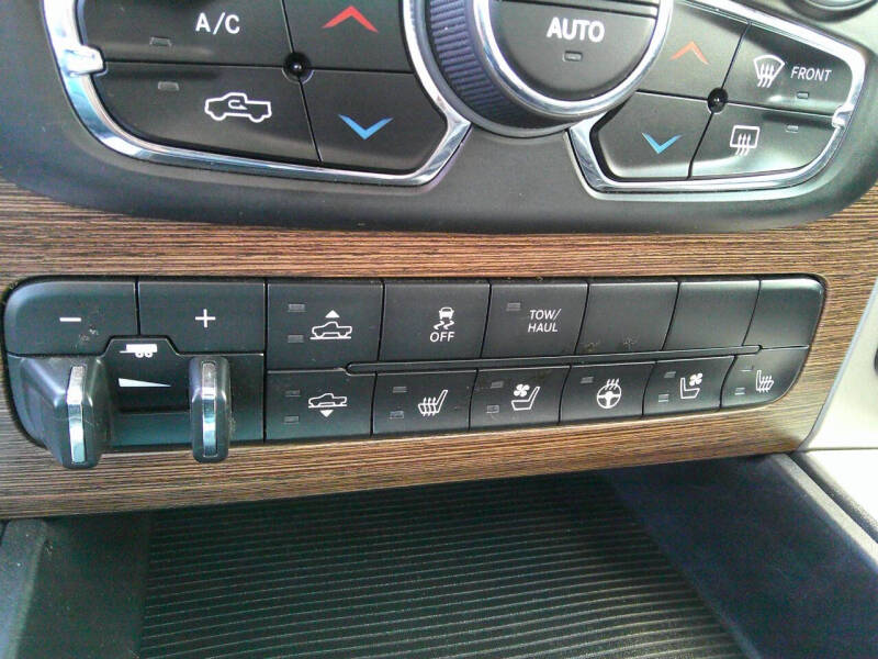 2014 RAM 1500 Laramie