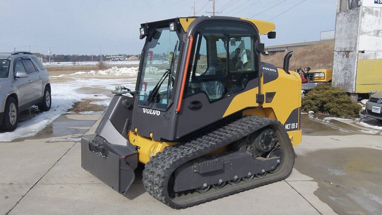 2019 Volvo MCT135D