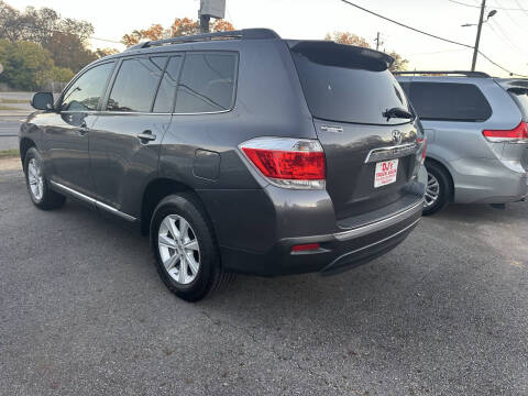 2012 Toyota Highlander SE