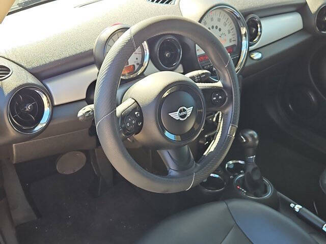 2013 MINI Hardtop Cooper