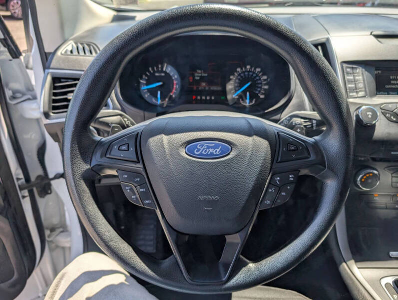 2018 Ford Edge SE