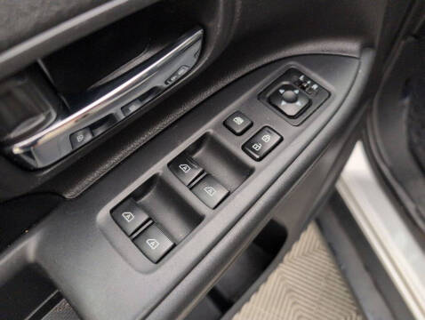 2019 Mitsubishi Outlander SE