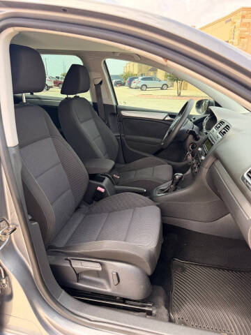 2013 Volkswagen Golf 2.5L PZEV