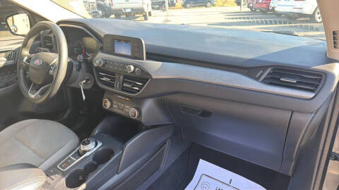 2020 Ford Escape S
