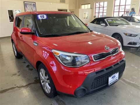 2015 Kia Soul +