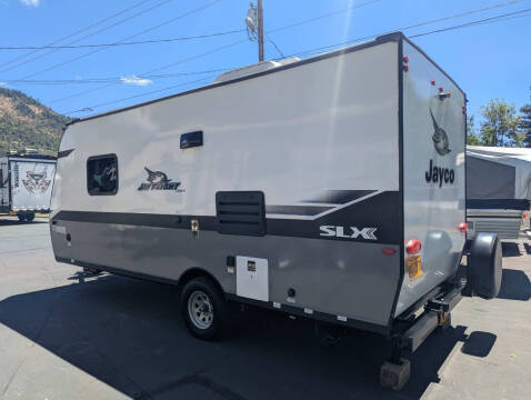2022 Jayco Jay Flight SLX 195RB / 21ft