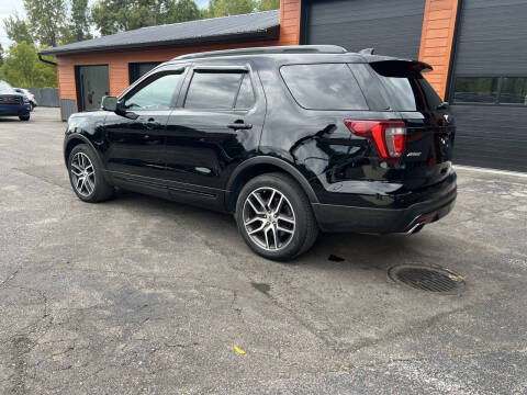2017 Ford Explorer Sport