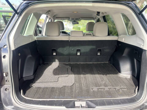 2015 Subaru Forester 2.5i