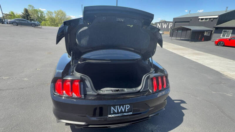2018 Ford Mustang