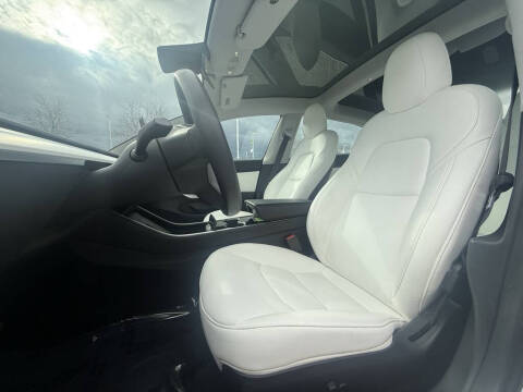 2020 Tesla Model 3 Long Range