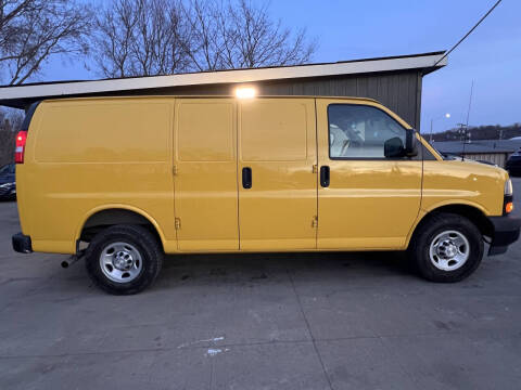 2021 Chevrolet Express 2500