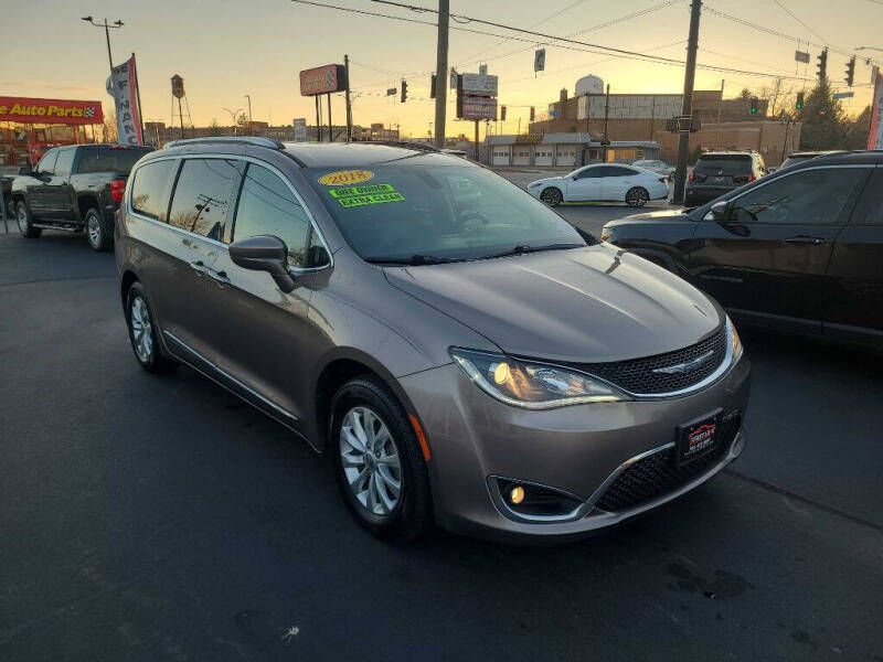 2018 Chrysler Pacifica Touring L Plus